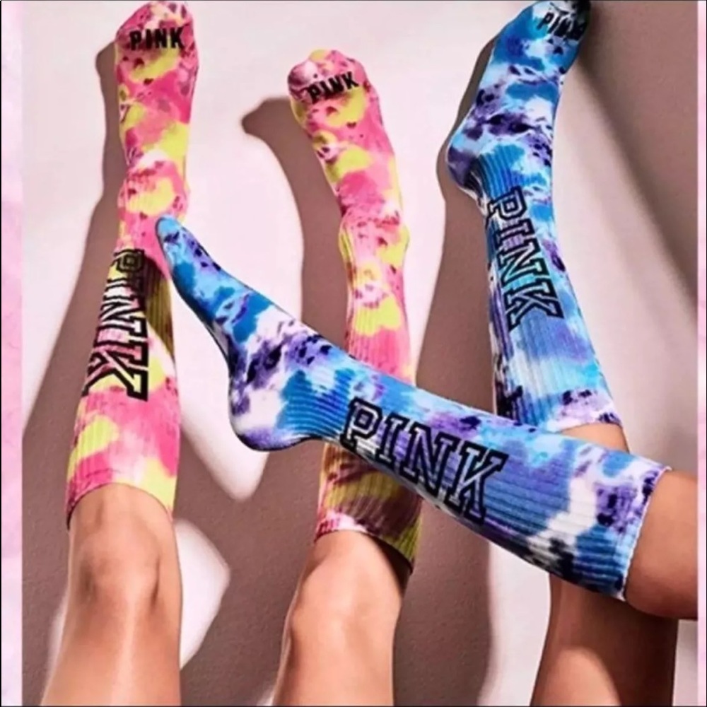 VS PINK Victoria’s Secret Tie Dye Socks Blue Pink